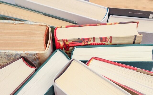 books-1194457_640.jpg